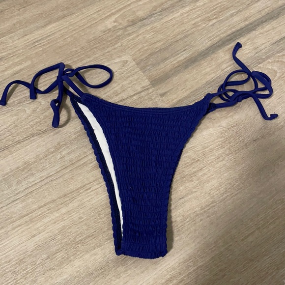 Bikini set - Picture 4 of 5